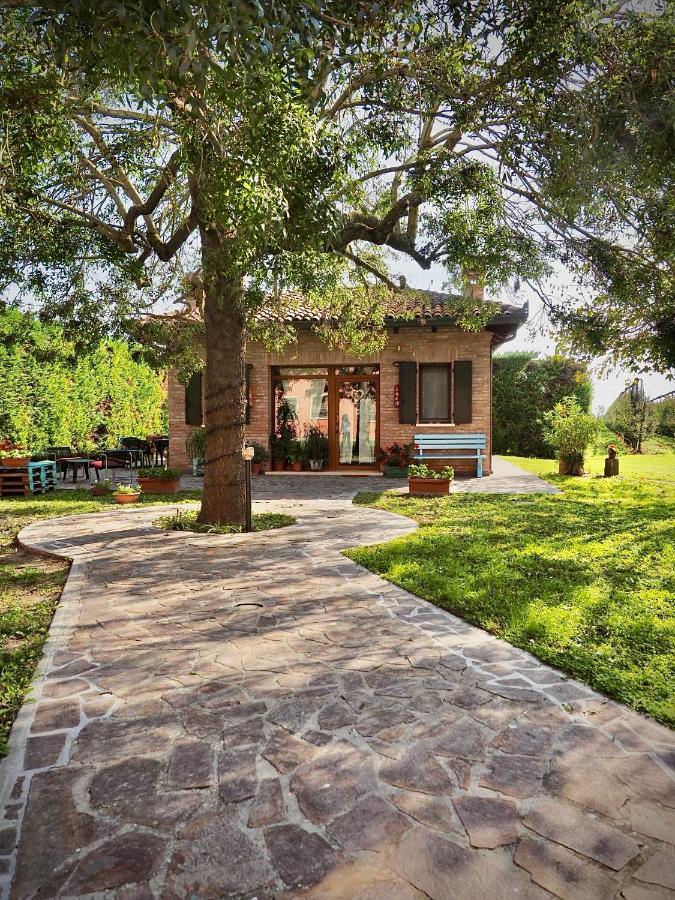 Agriturismo Fondo Novelle La Casina Ferrara Luaran gambar